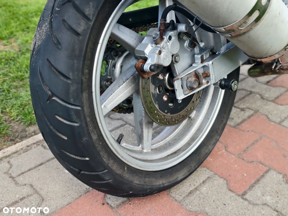Hyosung GT Comet - 7