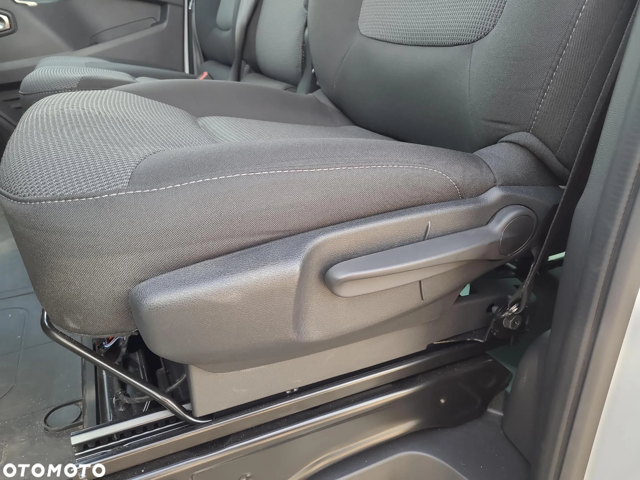 Renault Trafic Kombi 2.0 Blue dCi L2 Equilibre - 12