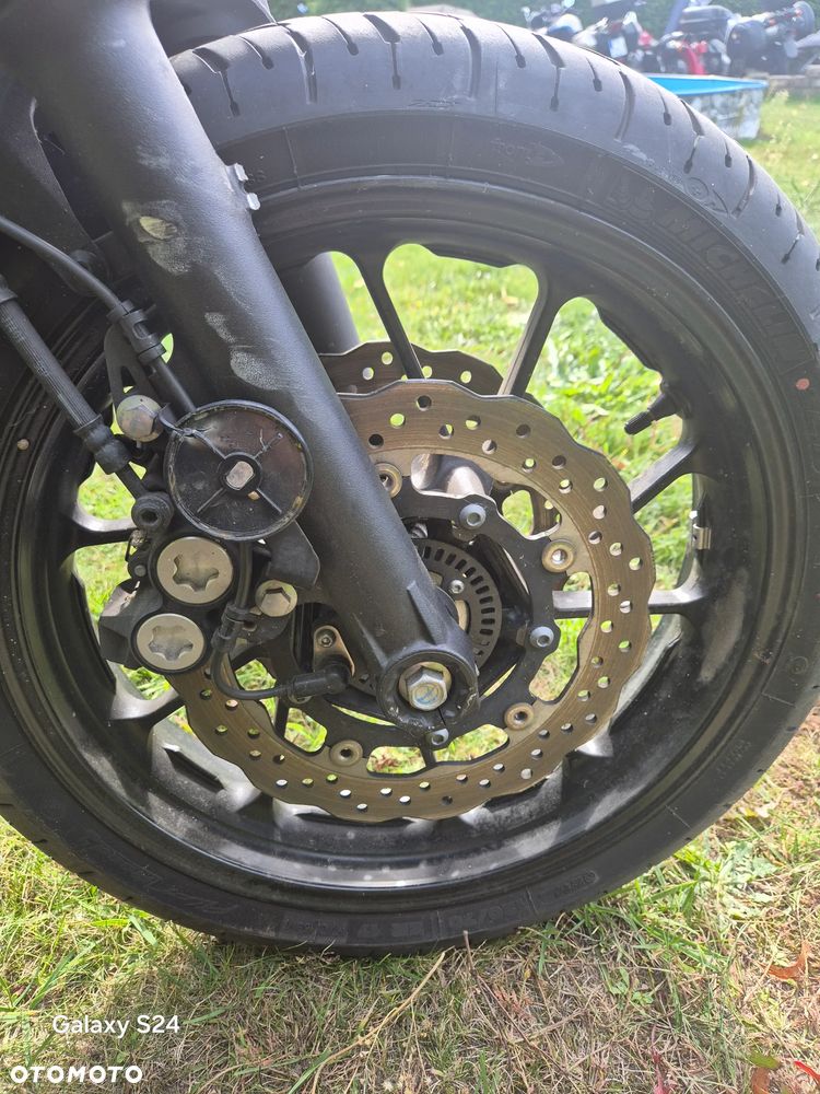 Yamaha MT - 18