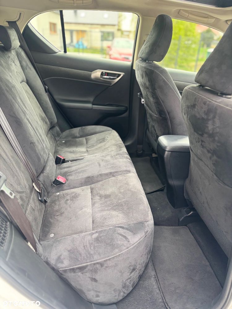 Lexus CT Dynamic Line - 25