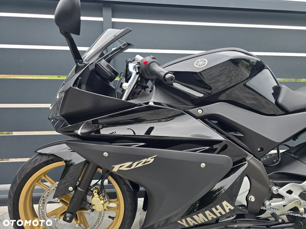 Yamaha YZF - 31