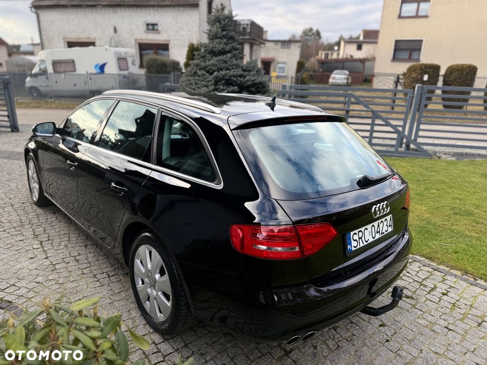 Audi A4 Avant - 10