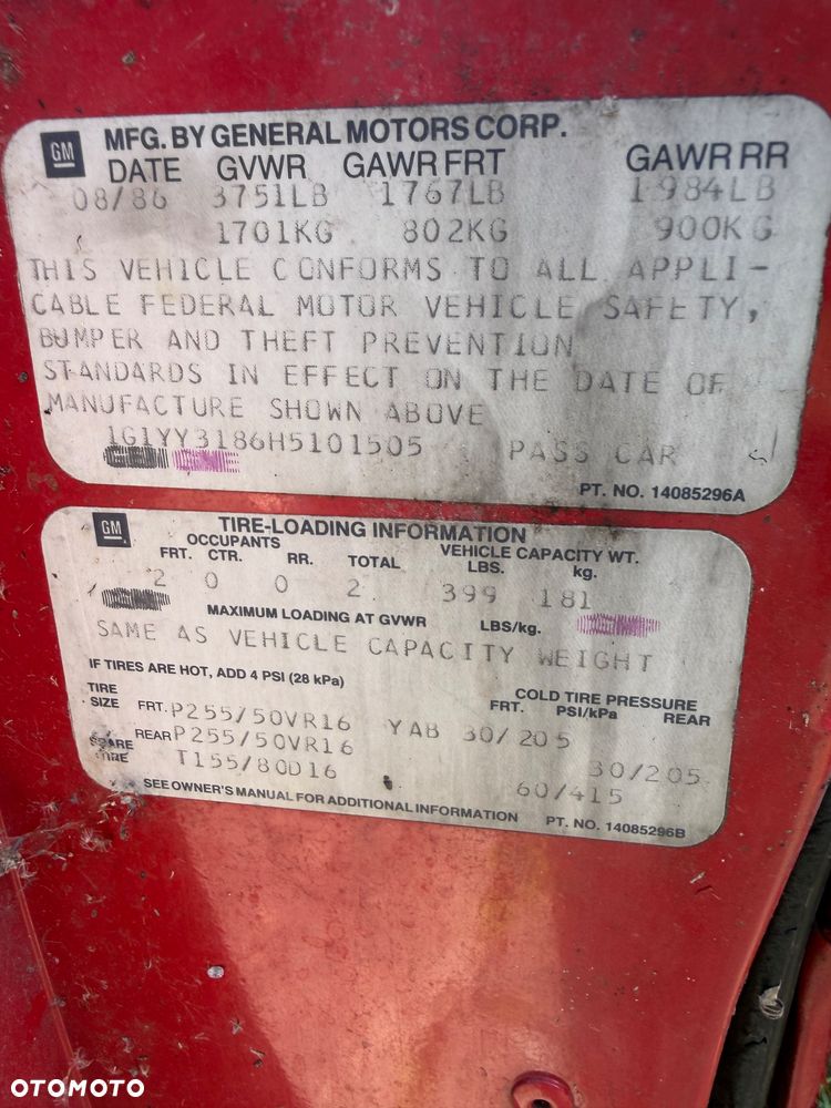 Chevrolet Corvette - 15