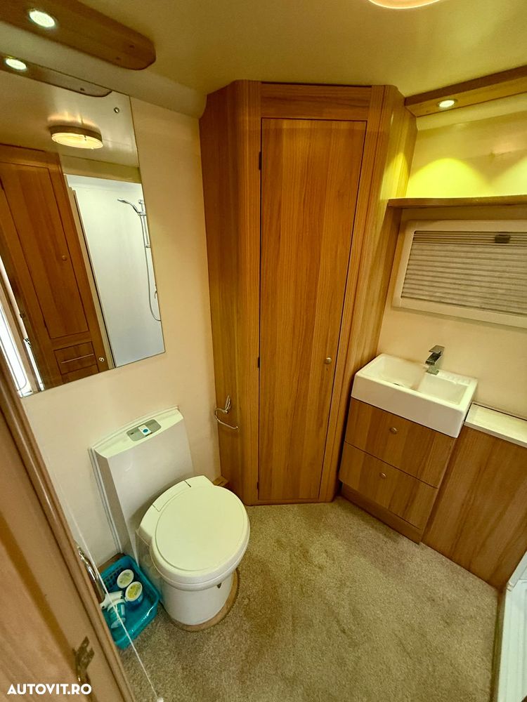 Bailey Unicorn Seville - 14