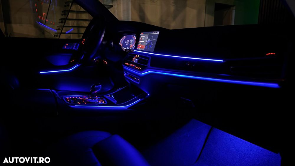 BMW X7 xDrive40i - 33