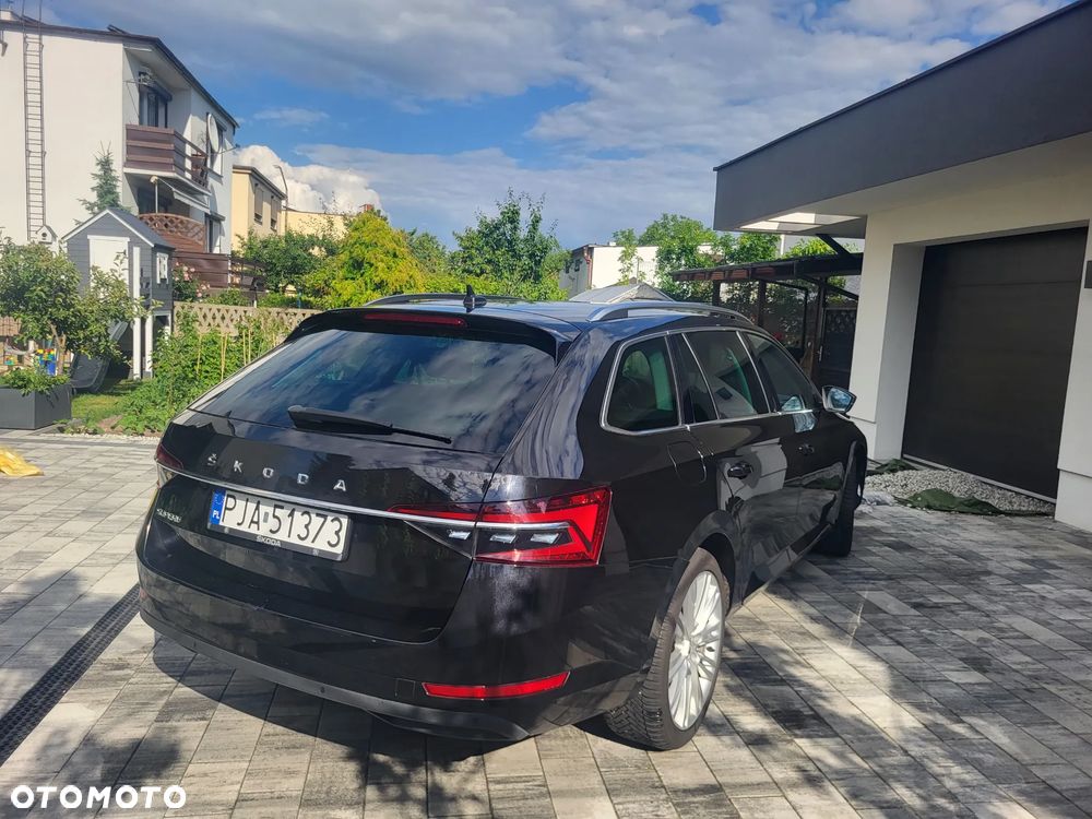 Skoda Superb 2.0 TDI SCR Ambition DSG - 5