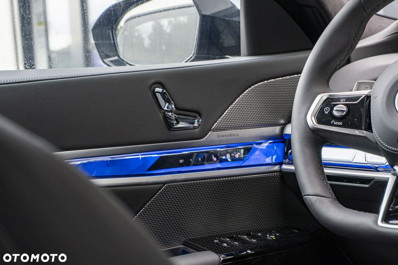 BMW Seria 7 - 20