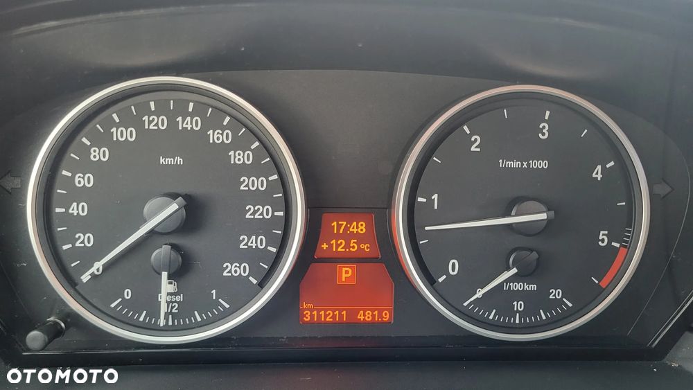 BMW Seria 5 535d - 30