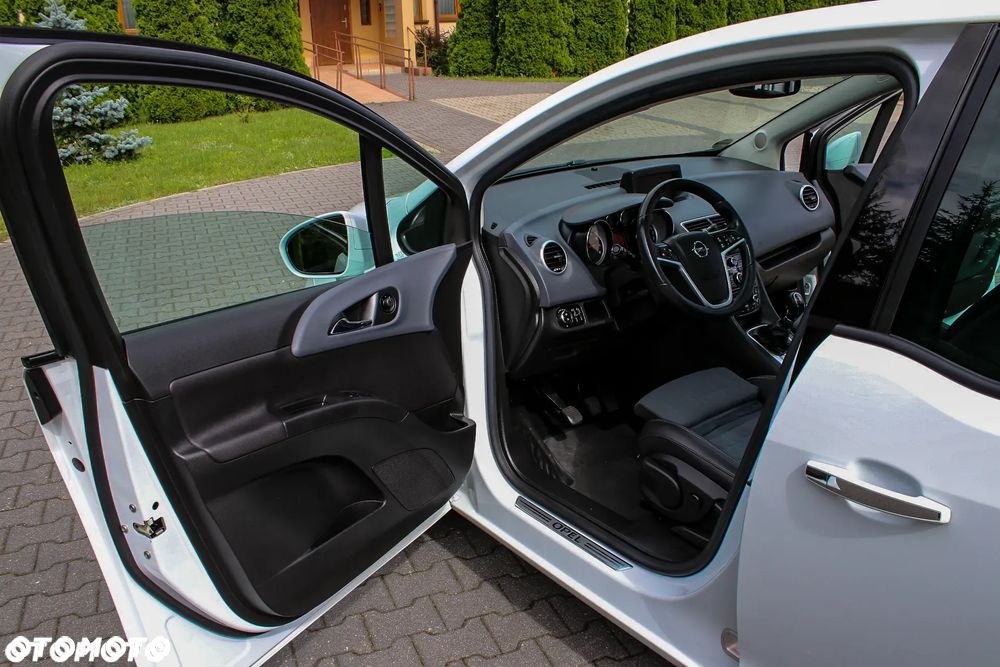 Opel Meriva 1.4 T Cosmo - 34