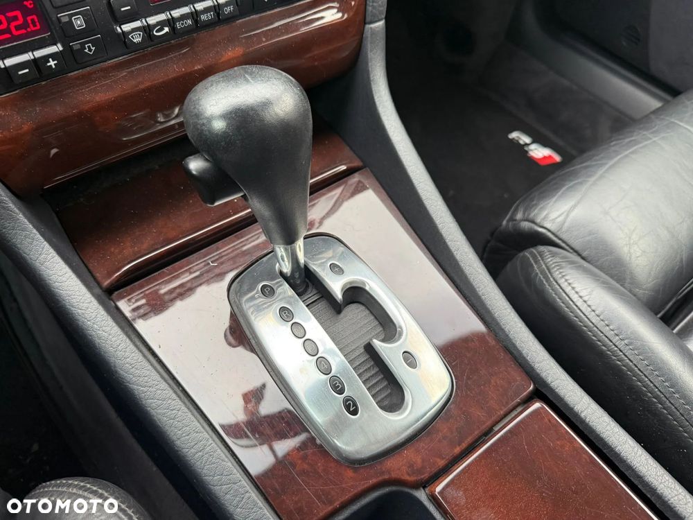 Audi A8 4.2 Quattro Tiptronic - 29