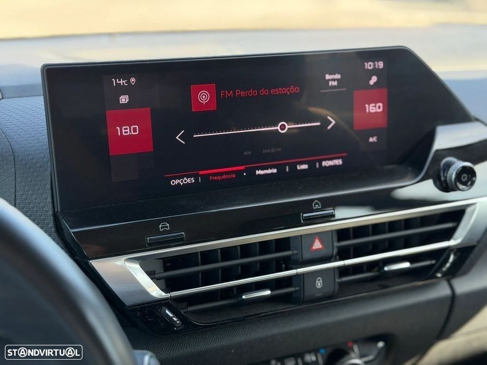Citroën C4 BlueHDi 130 Stop&Start EAT8 SHINE - 24