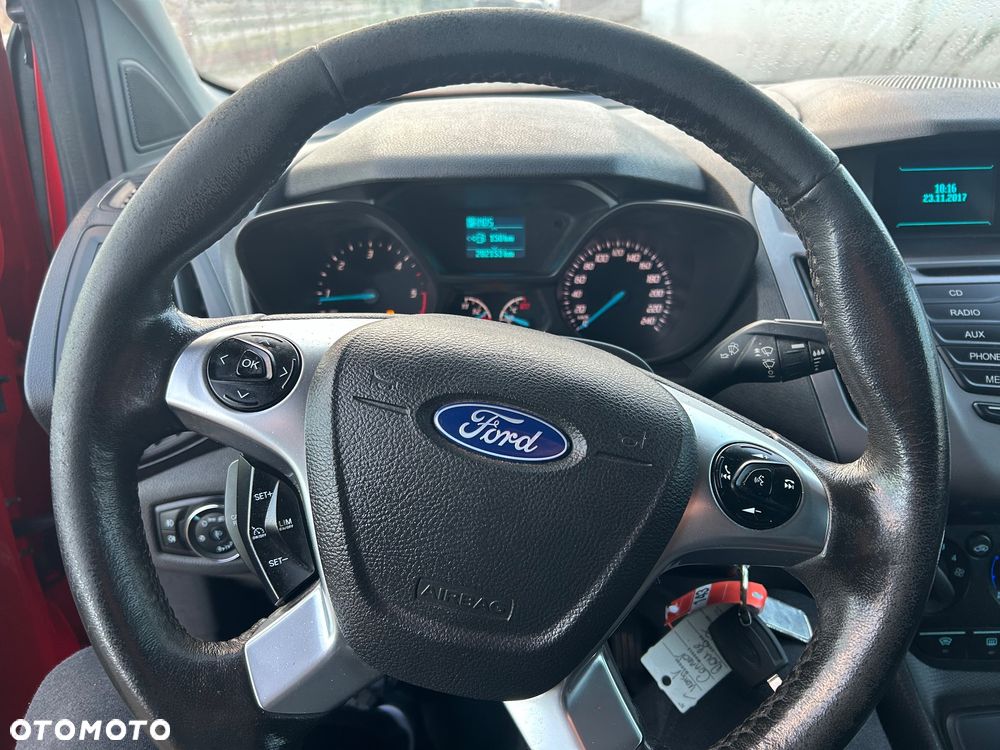 Ford Transit Connect - 18