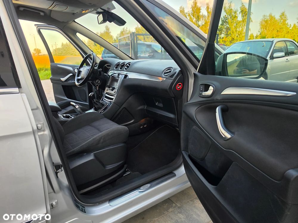 Ford Galaxy 2.0 Viva Titanium - 31