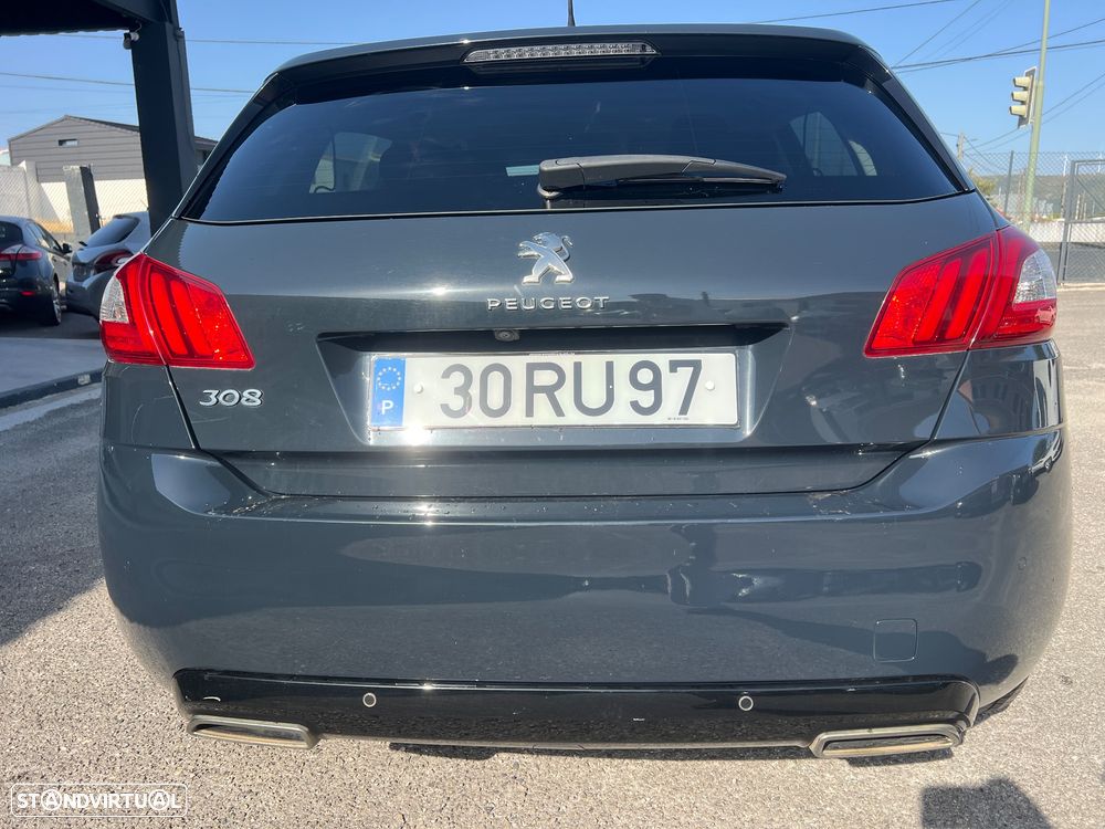 Peugeot 308 1.6 BlueHDi Allure J17 - 17