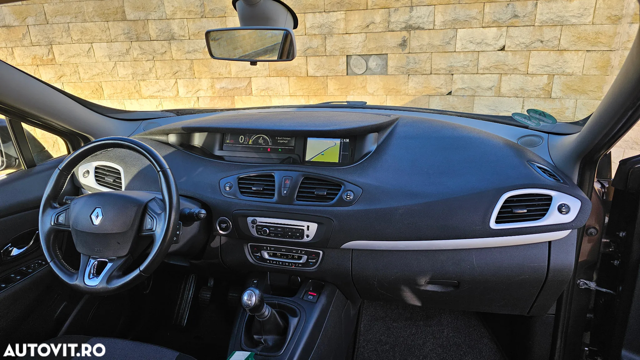 Renault Scenic ENERGY TCe 130 INITIALE PARIS - 9