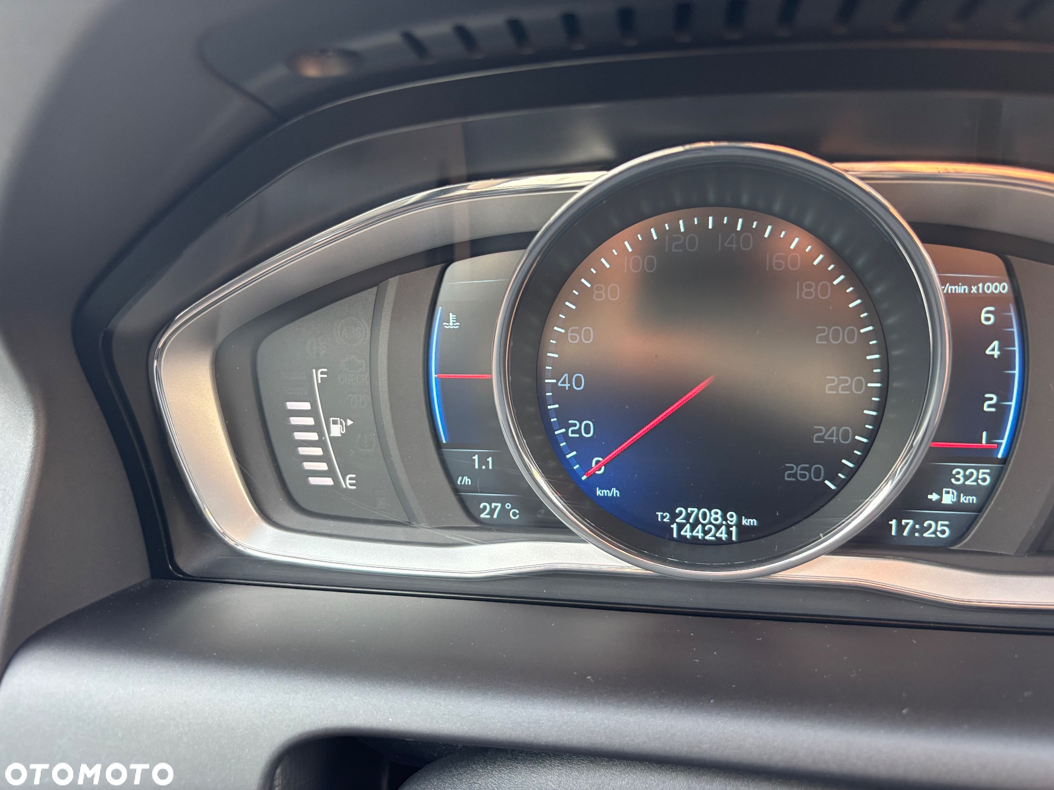 Volvo XC 60 3.2 AWD Momentum - 23