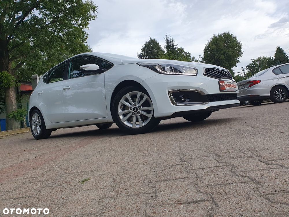 Kia Ceed 1.6 GDI XL - 35