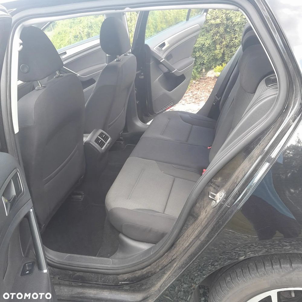 Volkswagen Golf 1.6 TDI BlueMotion Technology Comfortline - 17