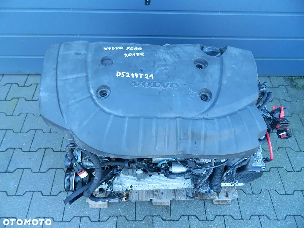 SILNIK VOLVO 2.4 XC60 2017R D5244T21 KOMPLETNY 109 TYŚ - 1