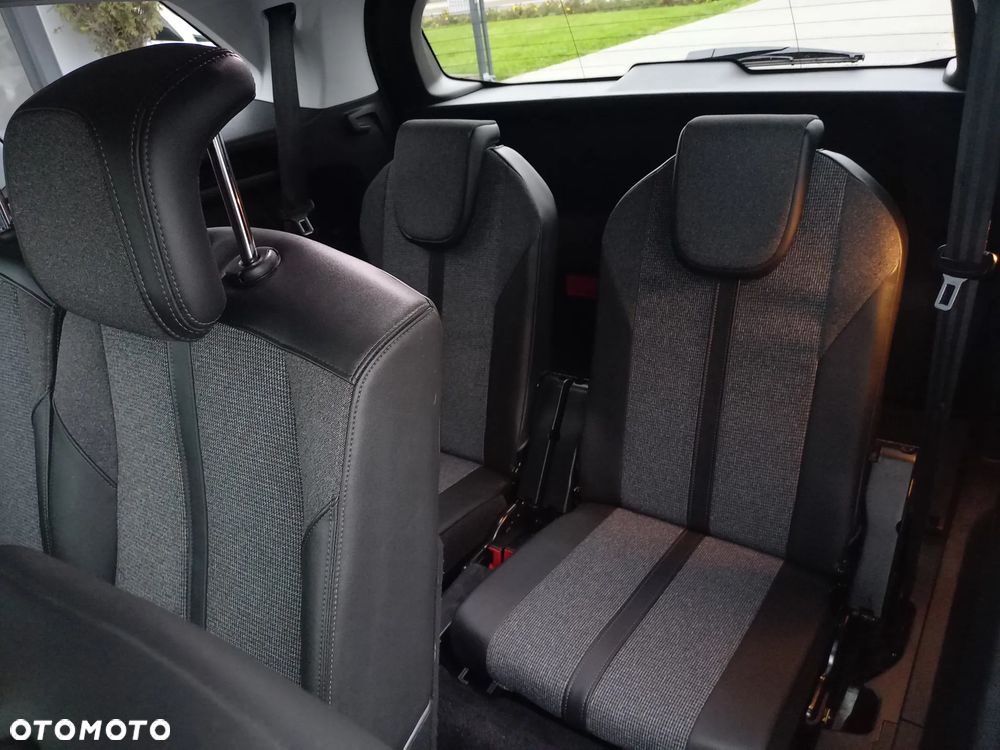 Peugeot 5008 BlueHDI 130 Allure Business-Paket - 20