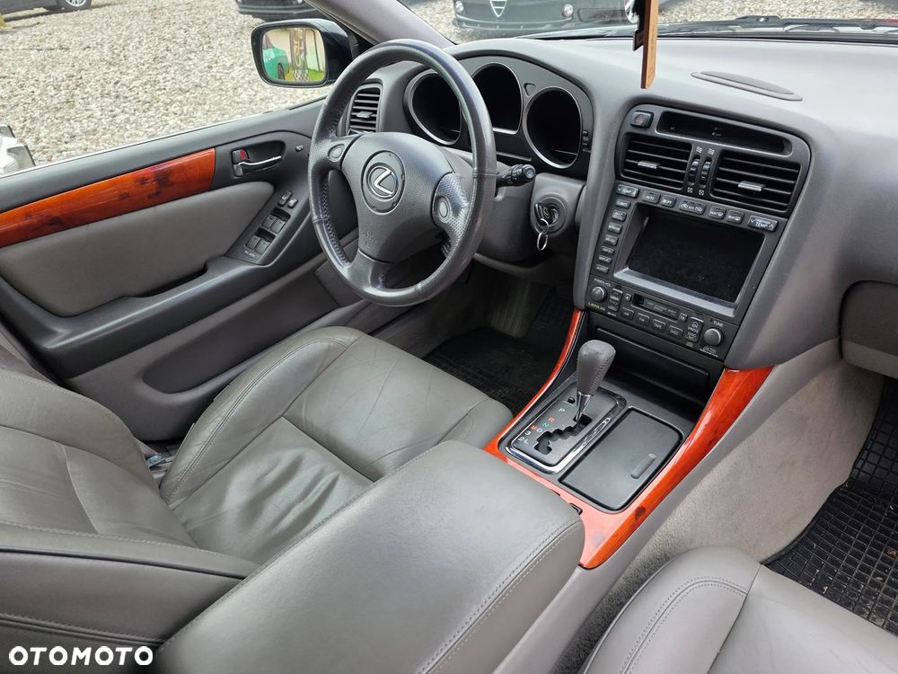 Lexus GS - 33