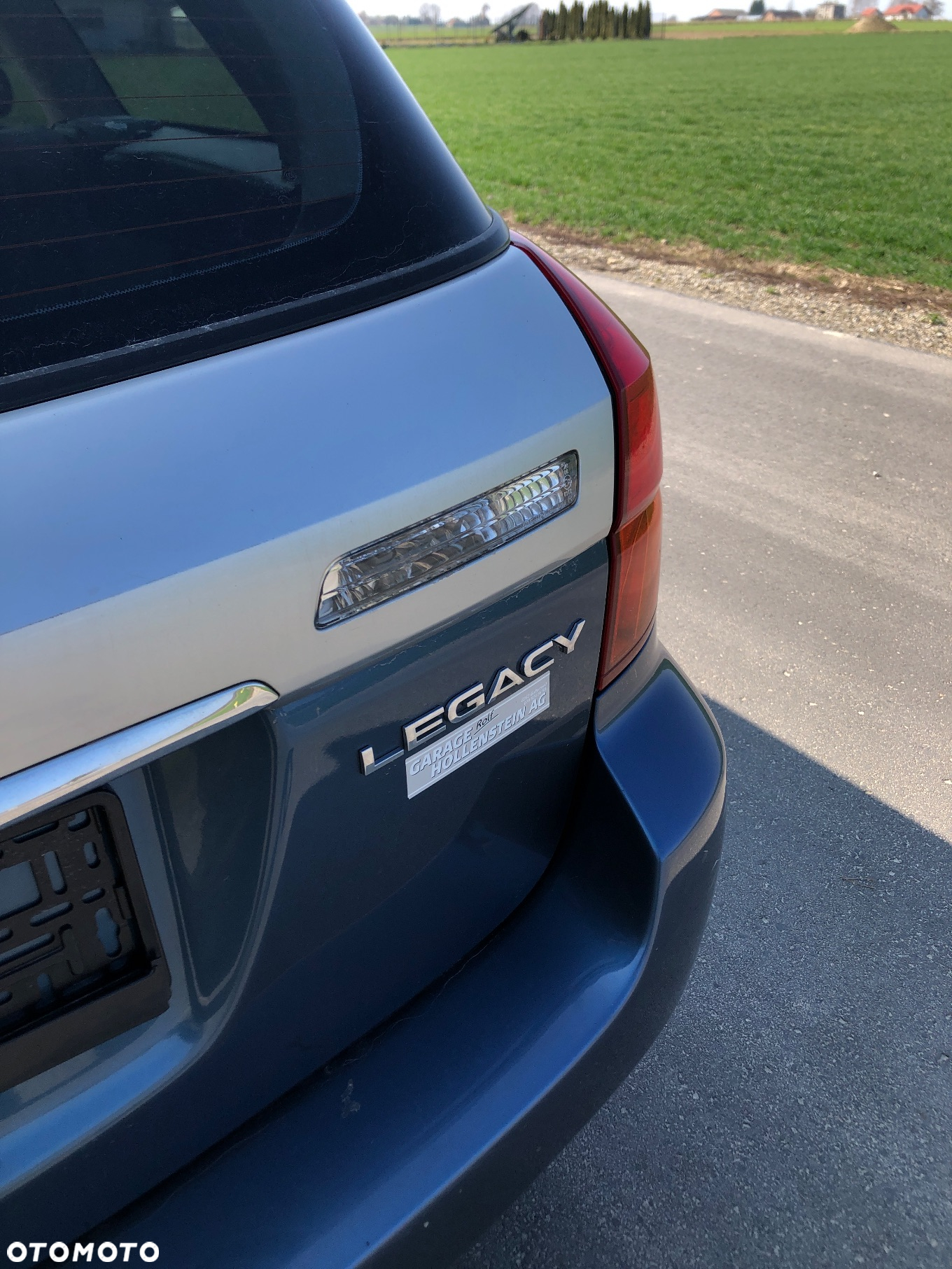Subaru Legacy Kombi 3.0 4WD - 5