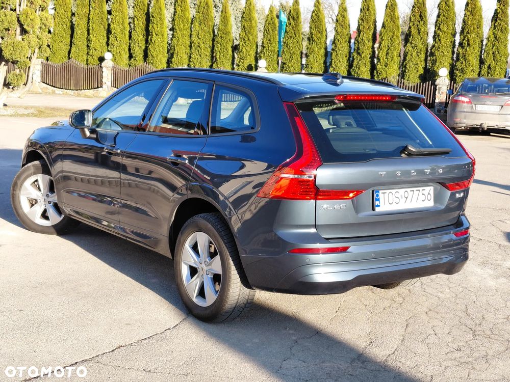 Volvo XC 60 B4 D AWD Geartronic Momentum - 5