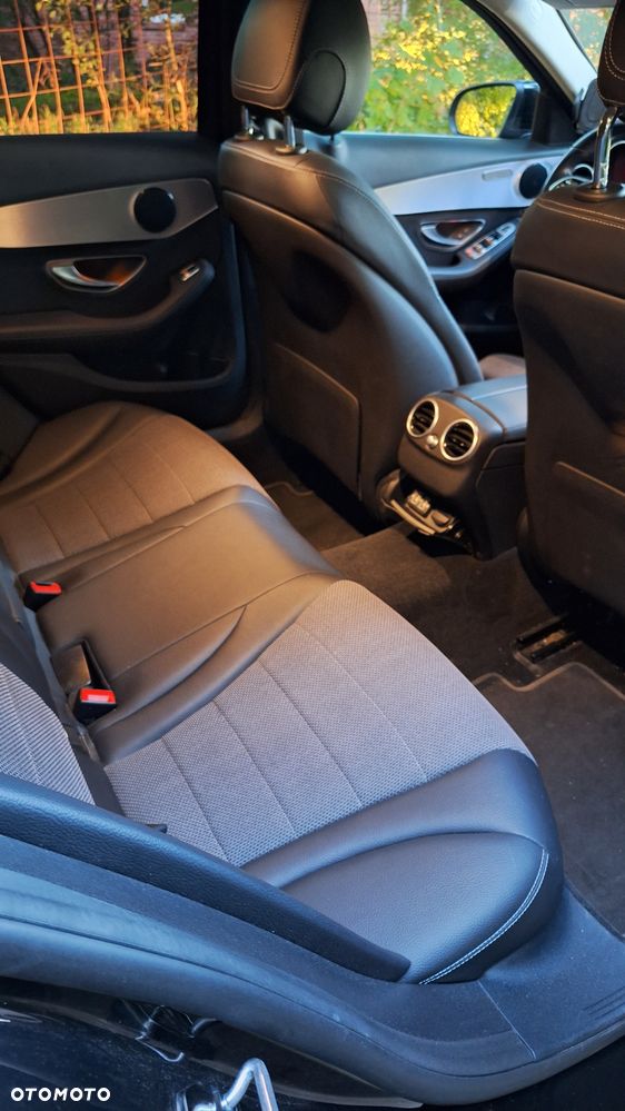 Mercedes-Benz Klasa C 220 d 9G-TRONIC Exclusive - 5