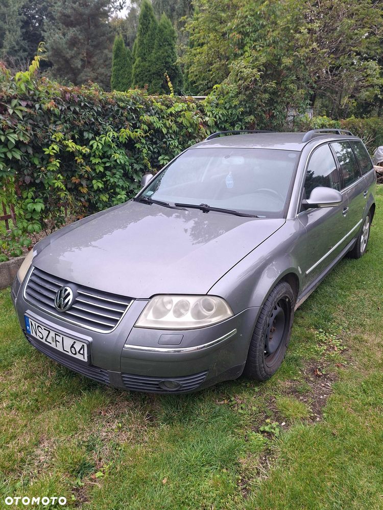 Volkswagen Passat - 2