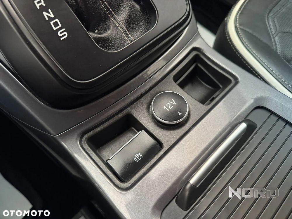 Ford Kuga 2.0 TDCi 4x4 Vignale - 25