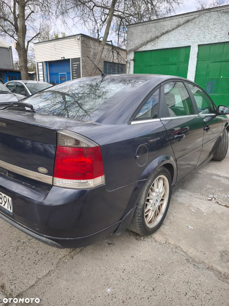 Opel Vectra 2.2 DTI - 8