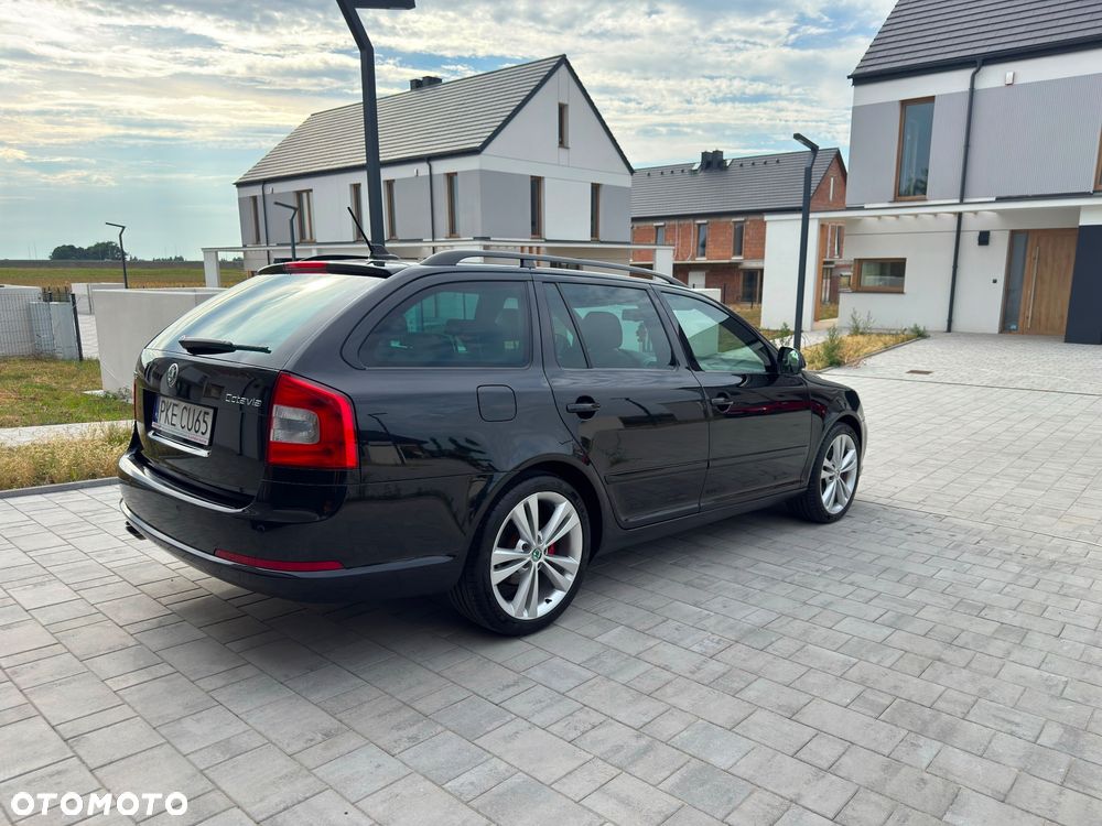 Skoda Octavia 2.0 TDI DPF RS - 7