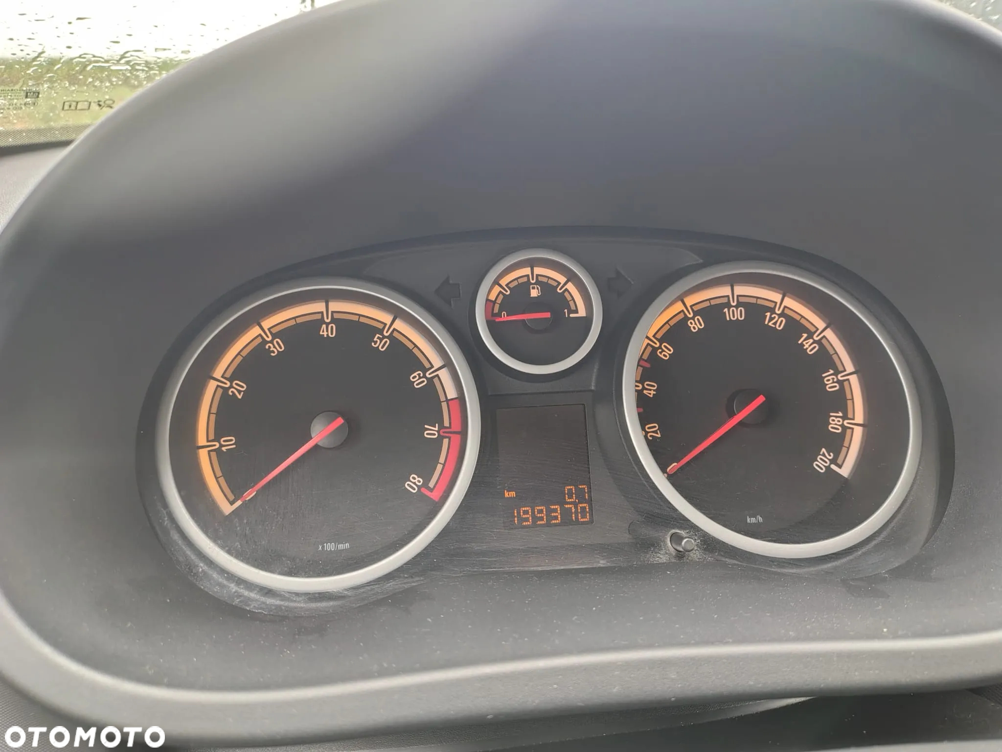 Opel Corsa 1.2 16V - 11