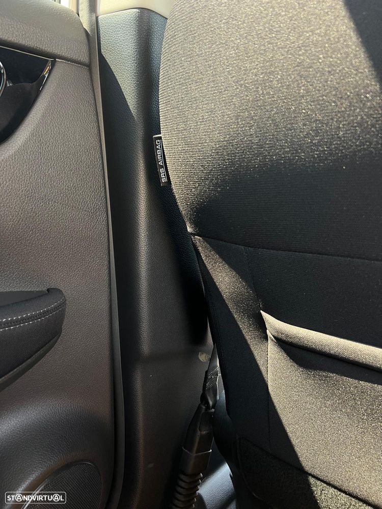Nissan Qashqai 1.5 dCi N-Connecta DCT - 31
