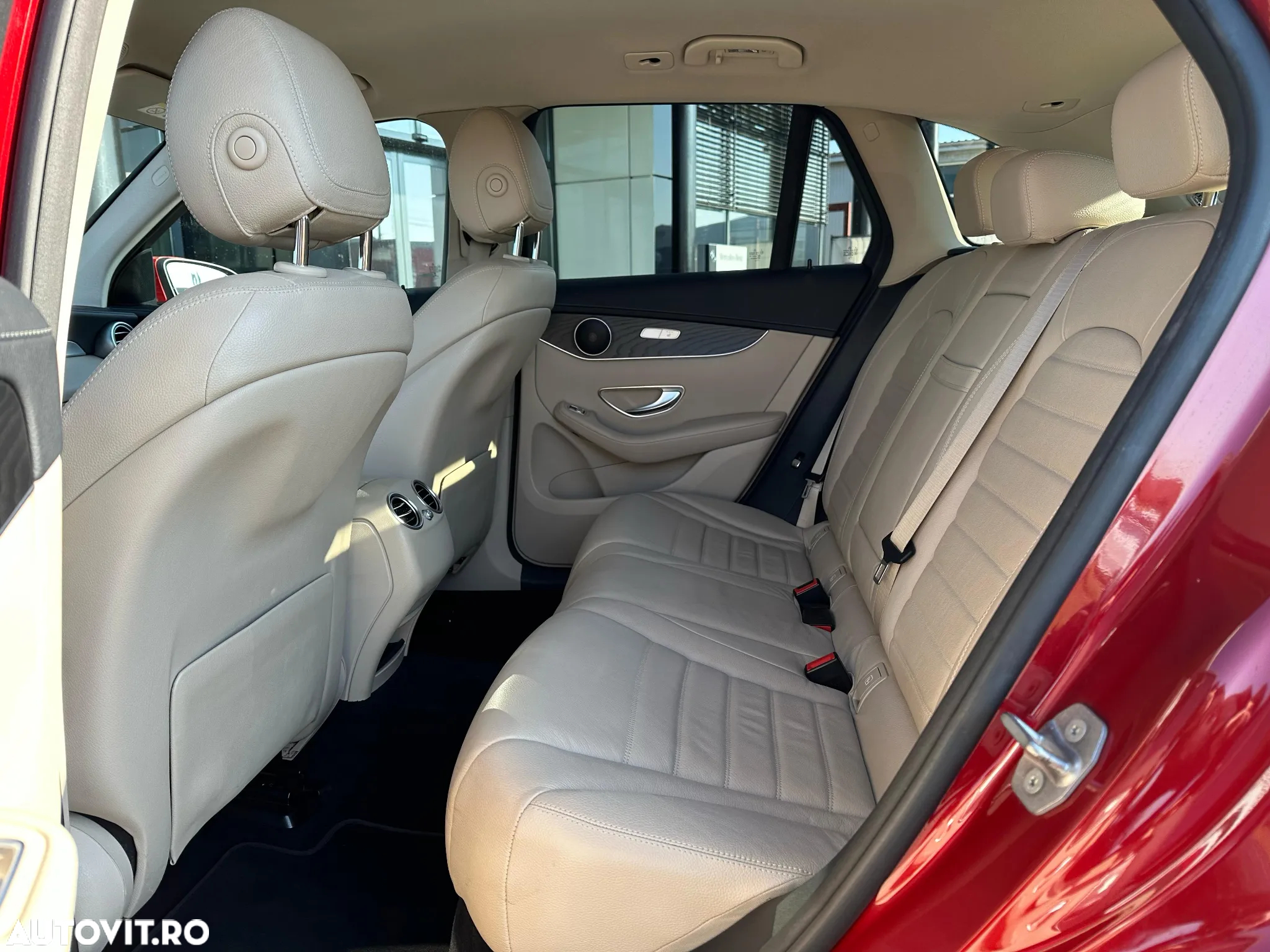 Mercedes-Benz GLC 250 d 4MATIC - 11