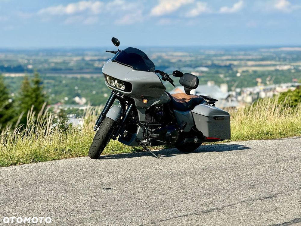 Harley-Davidson Touring Road Glide - 3