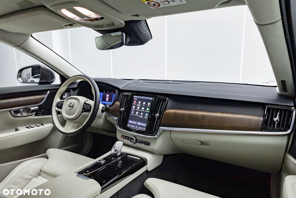 Volvo S90 T8 AWD Plug-In Hybrid Plus Bright - 20