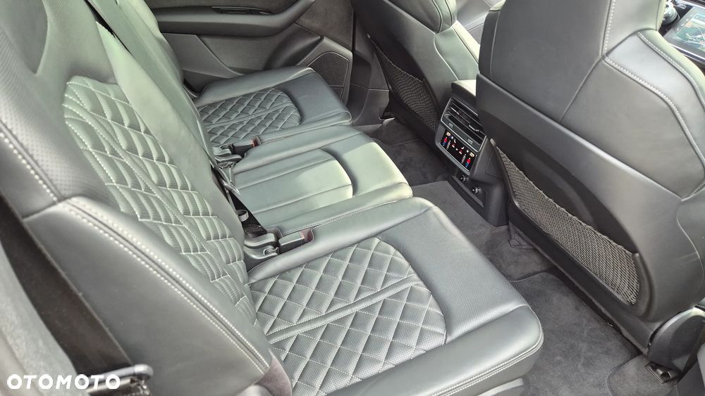 Audi SQ7 4.0 TDI Quattro Tiptronic - 23
