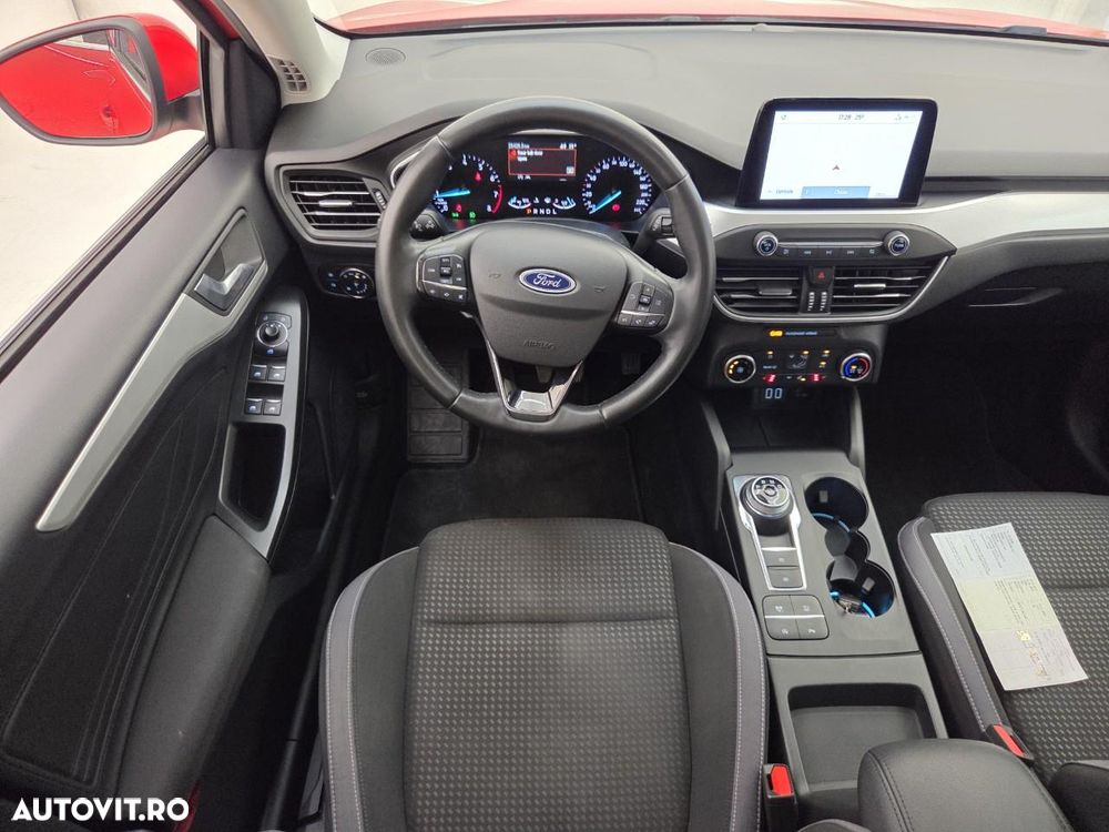 Ford Focus 1.0 EcoBoost Titanium - 3
