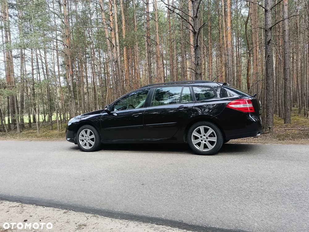 Renault Laguna 2.0 DCi Dynamique - 8