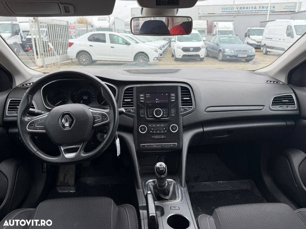Renault Megane ENERGY TCe Zen - 7