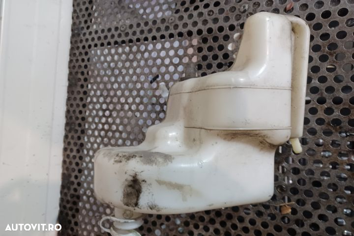 Vas expansiune Mitsubishi ASX 1 [2010 - 2012] Crossover 1.6 MT 2WD (1 - 2