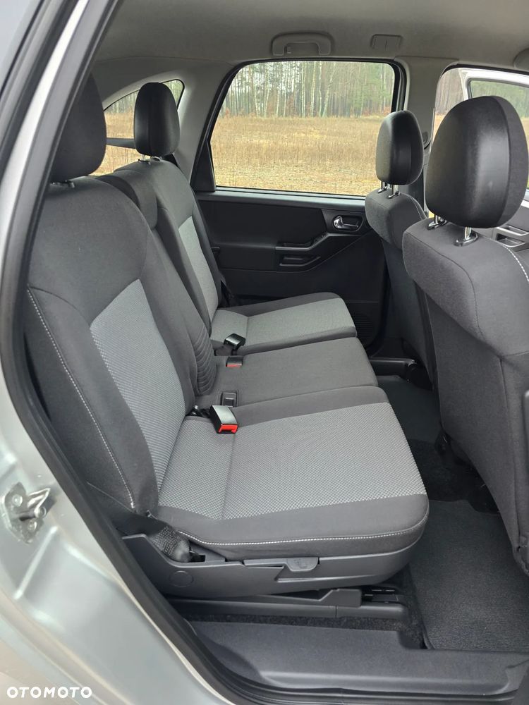 Opel Meriva 1.6 Cosmo MTA - 11