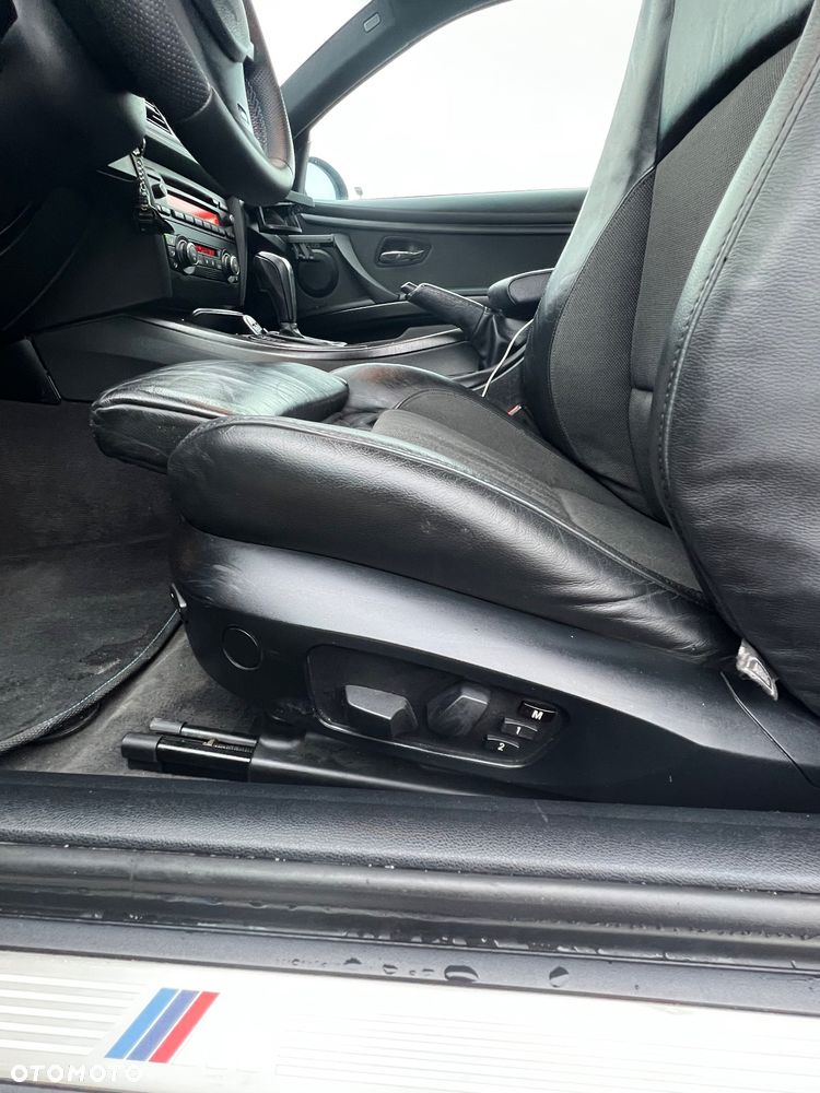 BMW Seria 3 330d - 18