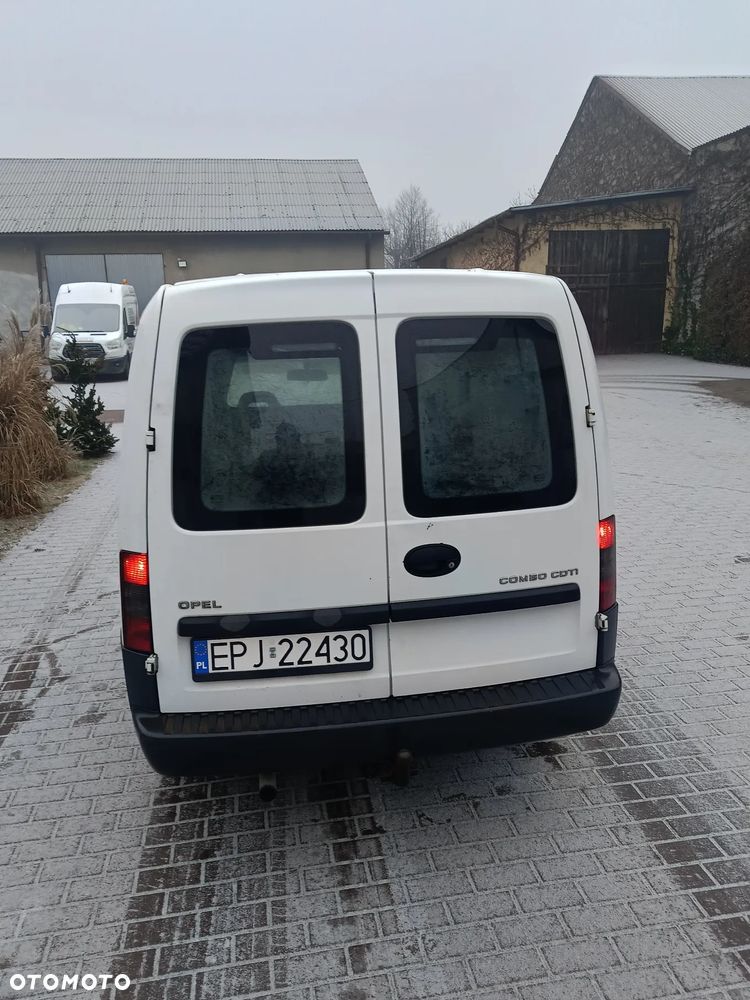 Opel Combo Standard - 11