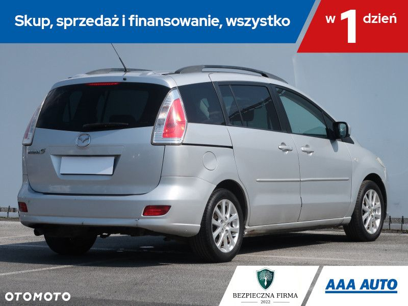 Mazda 5 - 6
