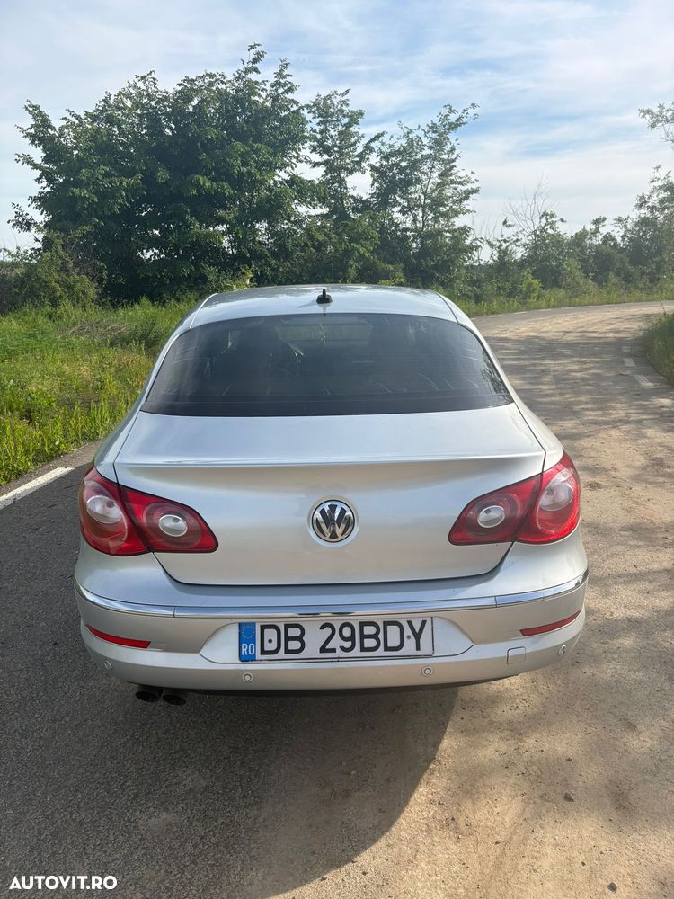 Volkswagen Passat CC 2.0 TDI - 6