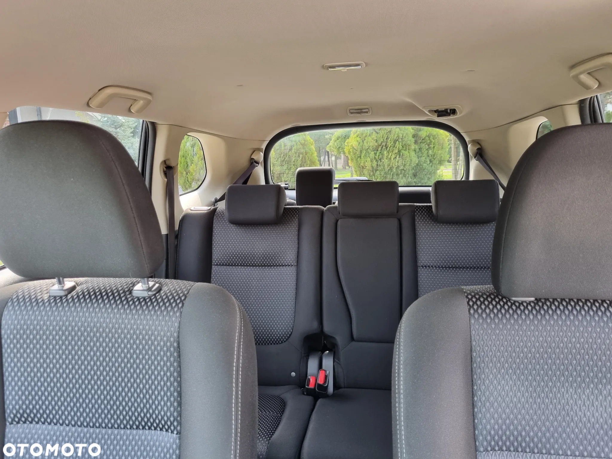Mitsubishi Outlander 2.2 DID Intense + 4WD - 5
