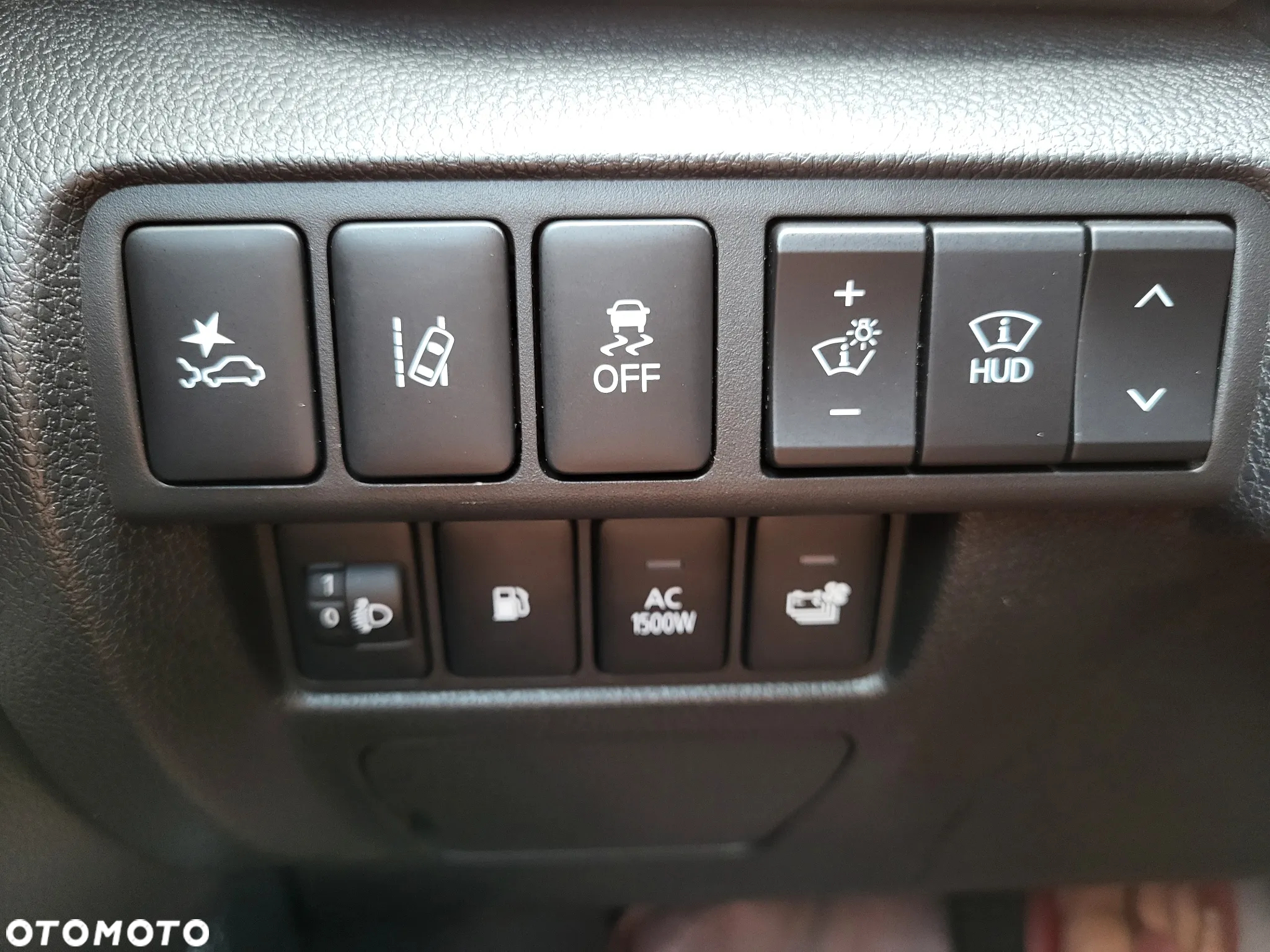 Mitsubishi Eclipse Cross Plug-In Hybrid 4WD Select Black - 23