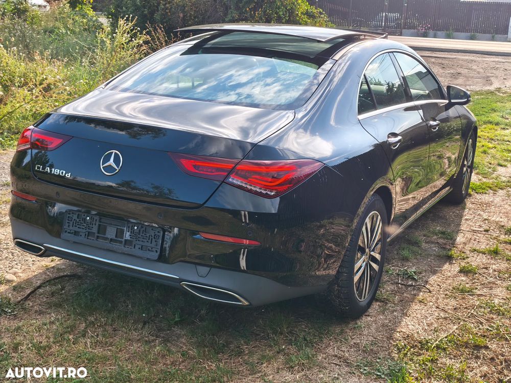 Mercedes-Benz CLA 180 - 2